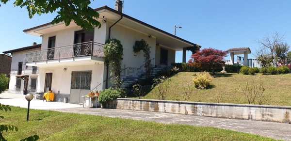 casa indipendente in vendita a Robella