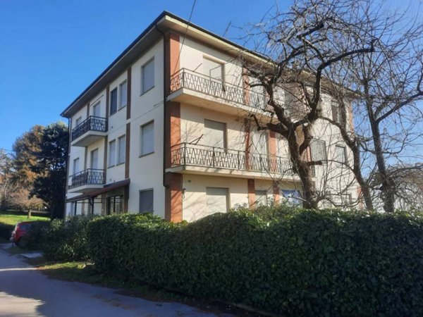 appartamento in vendita a Robella