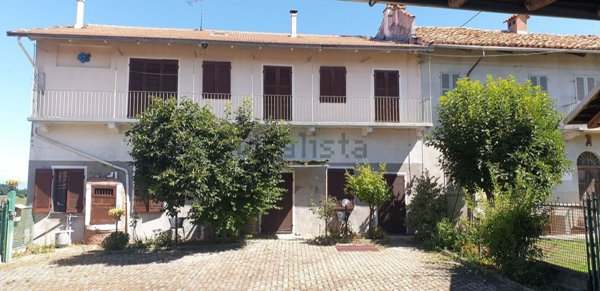casa indipendente in vendita a Robella