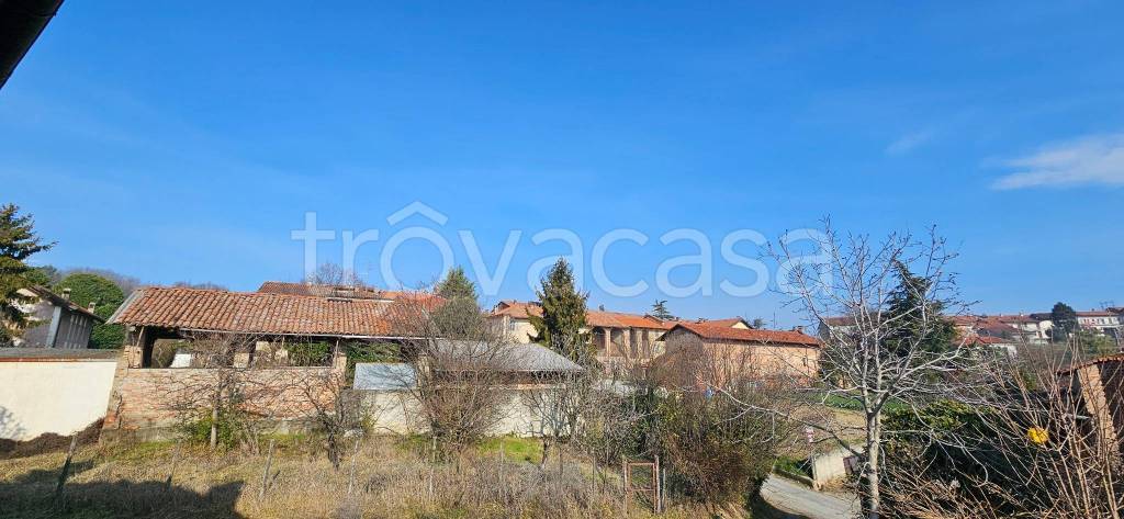 casa indipendente in vendita a Robella in zona Cortiglione