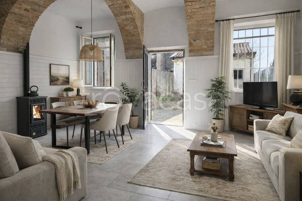 casa indipendente in vendita a Robella in zona Cortiglione