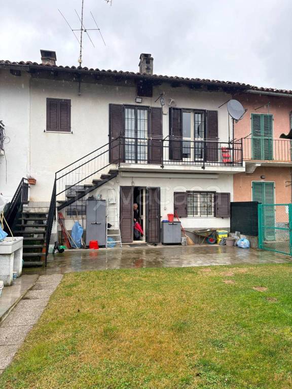 casa indipendente in vendita a Robella