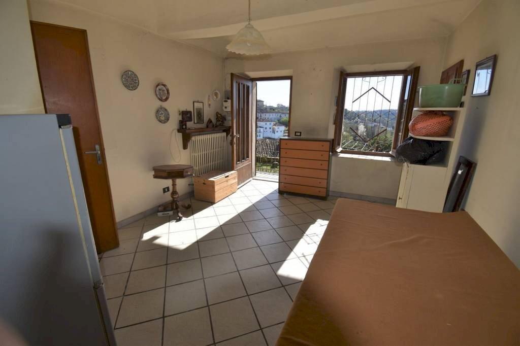 casa indipendente in vendita a Rocca d'Arazzo