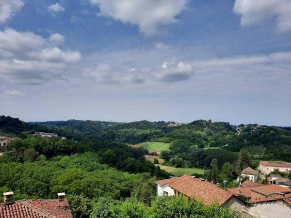 casa indipendente in vendita a Rocca d'Arazzo