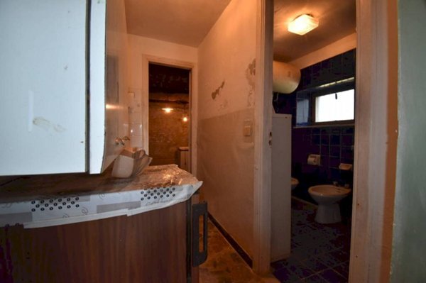 casa indipendente in vendita a Rocca d'Arazzo in zona San Carlo