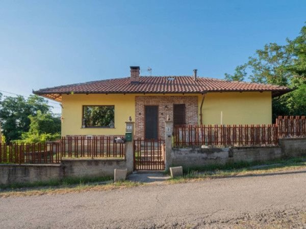 casa indipendente in vendita a Rocca d'Arazzo