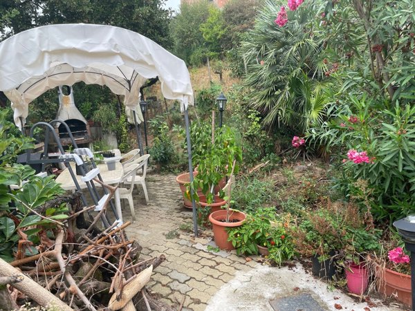 casa indipendente in vendita a Rocca d'Arazzo