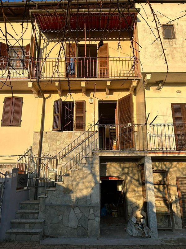 casa semindipendente in vendita a Rocca d'Arazzo