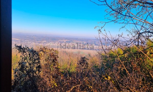 casa indipendente in vendita a Rocca d'Arazzo