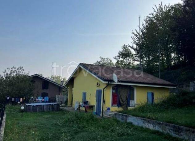 casa indipendente in vendita a Rocca d'Arazzo