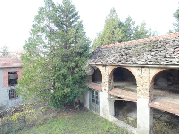 casa indipendente in vendita a Roccaverano