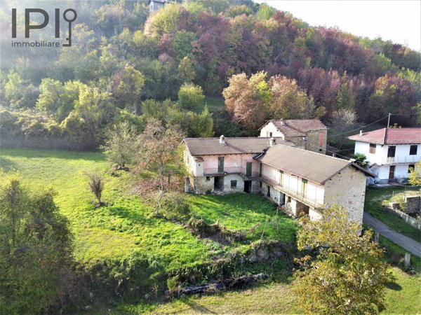 casa indipendente in vendita a Roccaverano