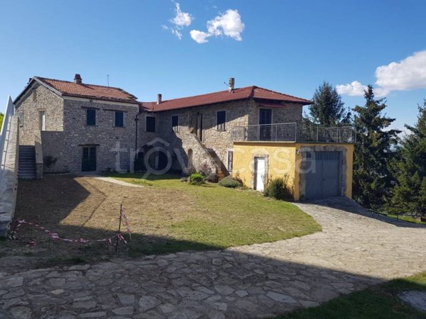 casa indipendente in vendita a Roccaverano