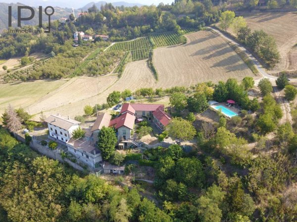 casa indipendente in vendita a Roccaverano