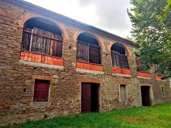 casa indipendente in vendita a Roccaverano