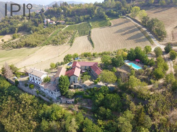 casa indipendente in vendita a Roccaverano in zona San Gerolamo
