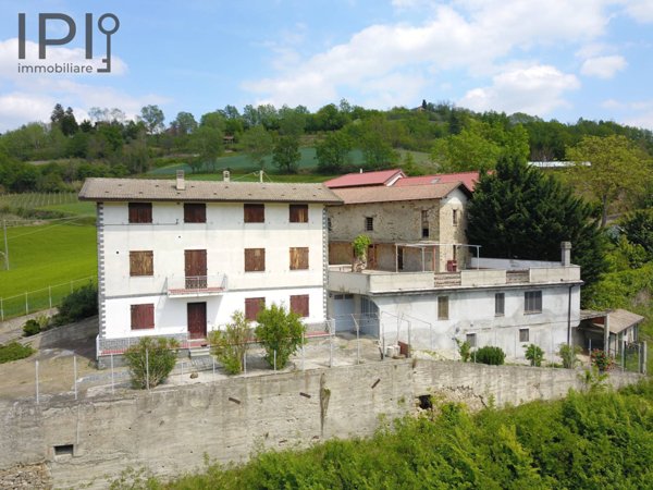 casa indipendente in vendita a Roccaverano in zona San Gerolamo