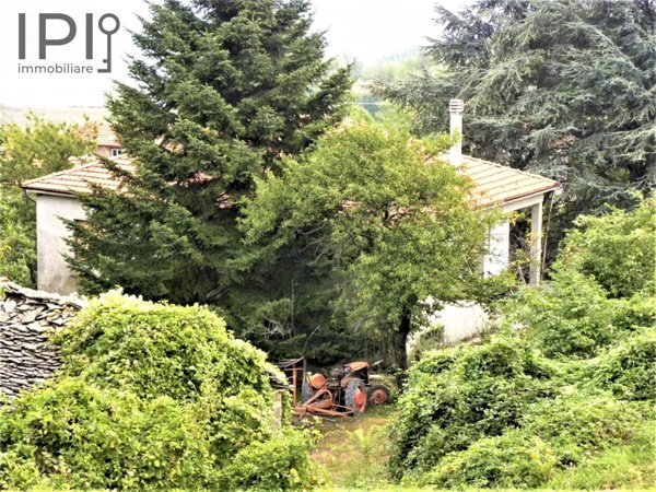 casa indipendente in vendita a Roccaverano in zona Garbaoli