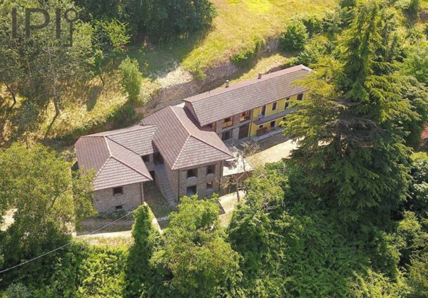 casa indipendente in vendita a Roccaverano