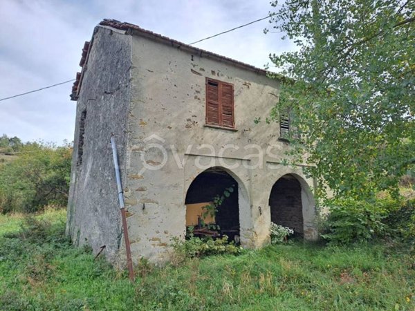 casa indipendente in vendita a Roccaverano in zona San Giovanni