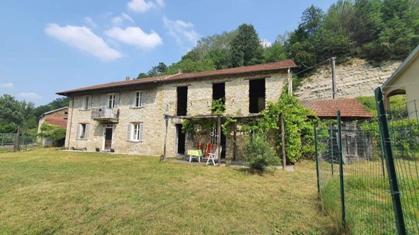 appartamento in vendita a Roccaverano