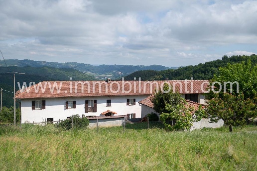 casale in vendita a Roccaverano