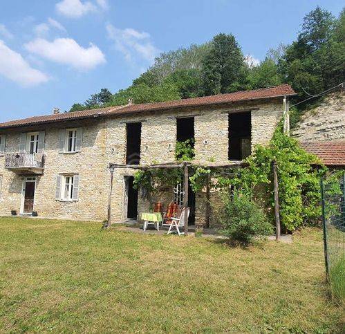 casa indipendente in vendita a Roccaverano