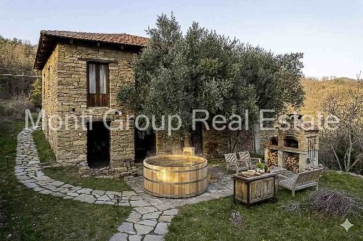 casa indipendente in vendita a Roccaverano in zona Tassito