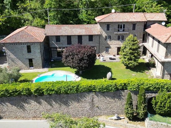 casa indipendente in vendita a Roccaverano in zona Tassito