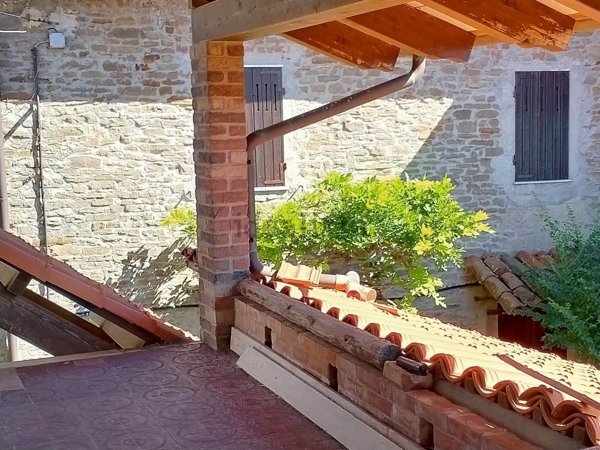 casa indipendente in vendita a Rocchetta Palafea in zona Paniola
