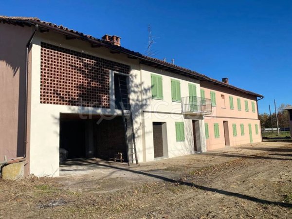 casa indipendente in vendita a Rocchetta Tanaro
