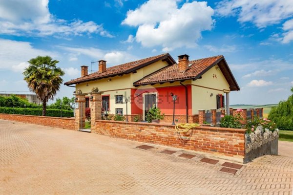 casa indipendente in vendita a Rocchetta Tanaro