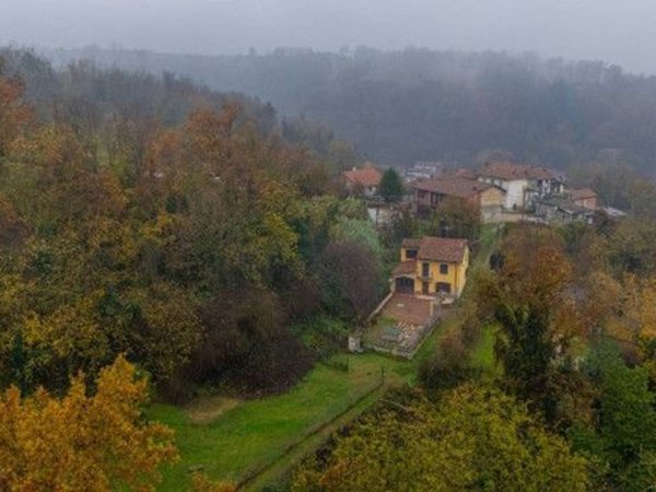 casale in vendita a Rocchetta Tanaro