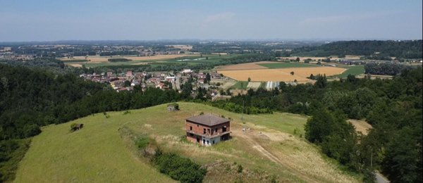 casale in vendita a Rocchetta Tanaro