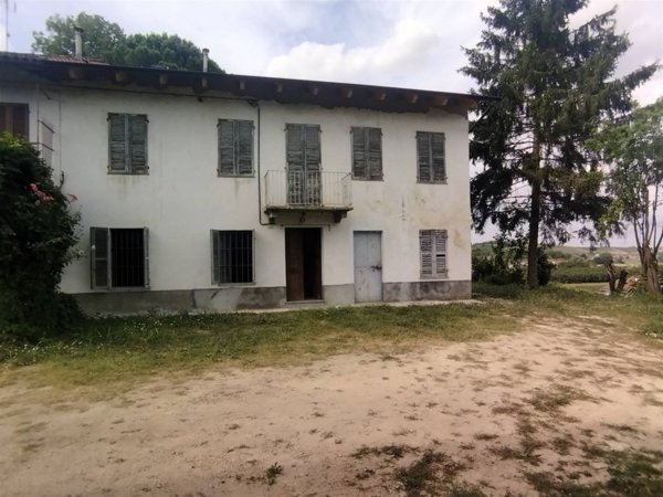 casa semindipendente in vendita a San Damiano d'Asti in zona Gorzano