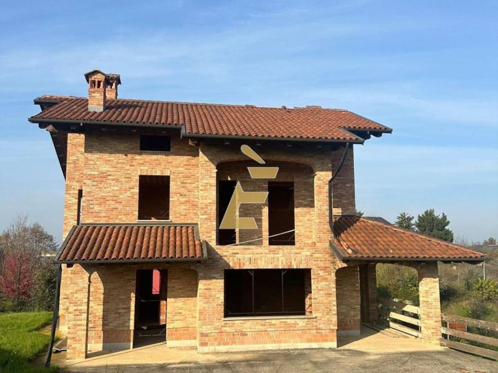 casa indipendente in vendita a San Damiano d'Asti in zona Torrazzo