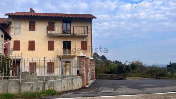 casa indipendente in vendita a San Damiano d'Asti in zona Torrazzo
