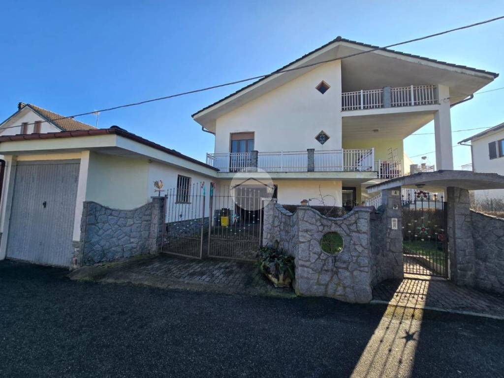 casa indipendente in vendita a San Damiano d'Asti