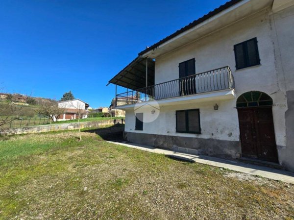 casa indipendente in vendita a San Damiano d'Asti in zona Gorzano