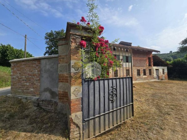 casa indipendente in vendita a San Damiano d'Asti