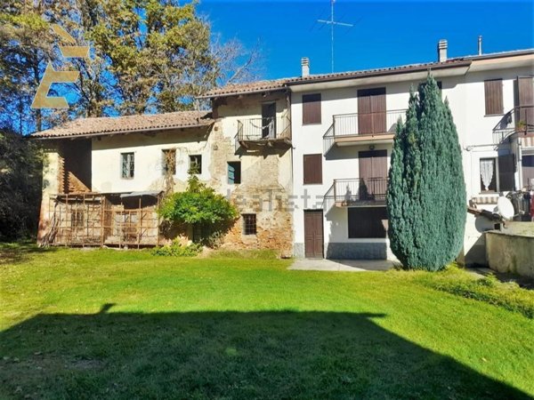 casa semindipendente in vendita a San Damiano d'Asti in zona Vascagliana