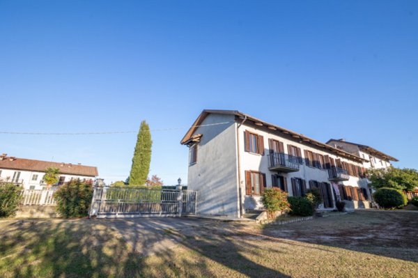 casa indipendente in vendita a San Damiano d'Asti in zona San Giulio