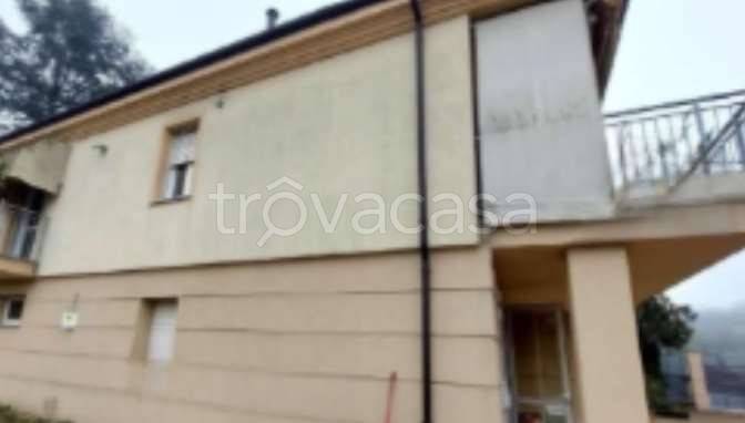 casa indipendente in vendita a San Damiano d'Asti in zona Lavezzole