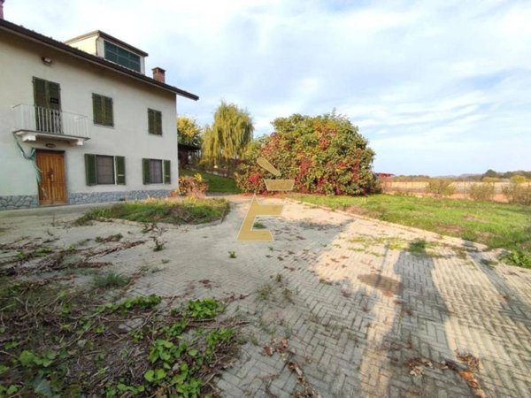 casa indipendente in vendita a San Damiano d'Asti in zona San Grato