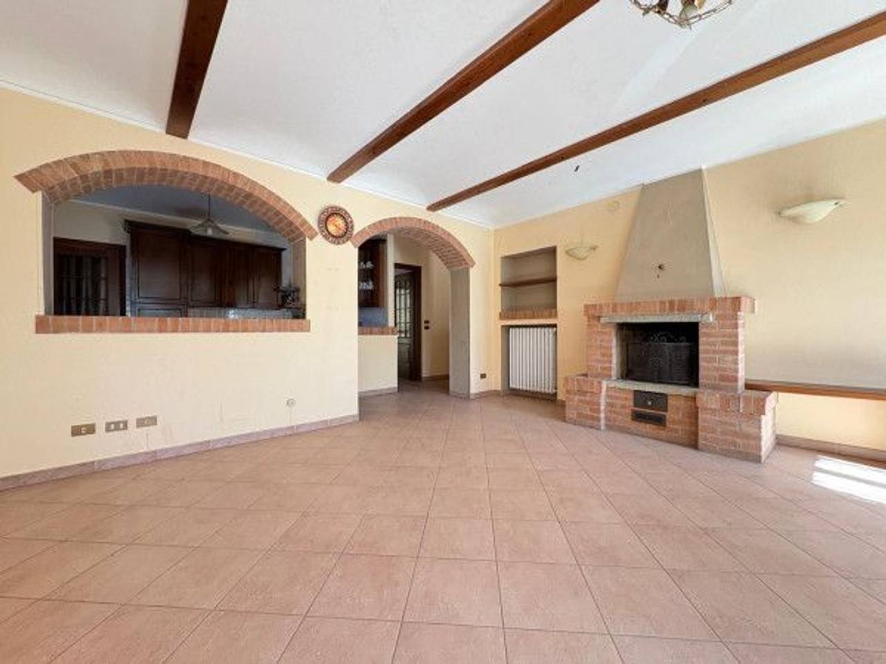 casale in vendita a San Damiano d'Asti