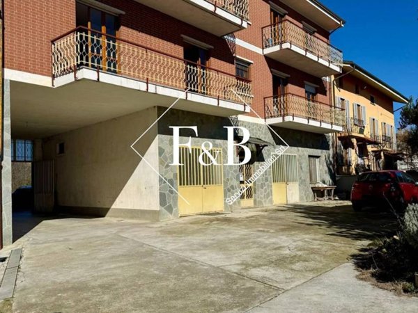 casa indipendente in vendita a San Damiano d'Asti in zona San Pietro