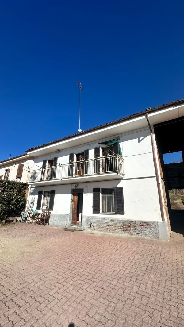 casa semindipendente in vendita a San Damiano d'Asti