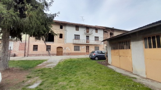 casa indipendente in vendita a San Damiano d'Asti in zona San Giulio