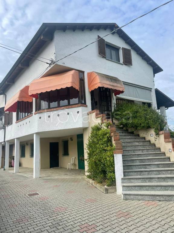 casa indipendente in vendita a San Damiano d'Asti