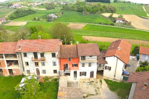 casa indipendente in vendita a San Damiano d'Asti in zona San Giulio